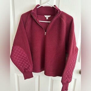 Pullover jacket with zipper